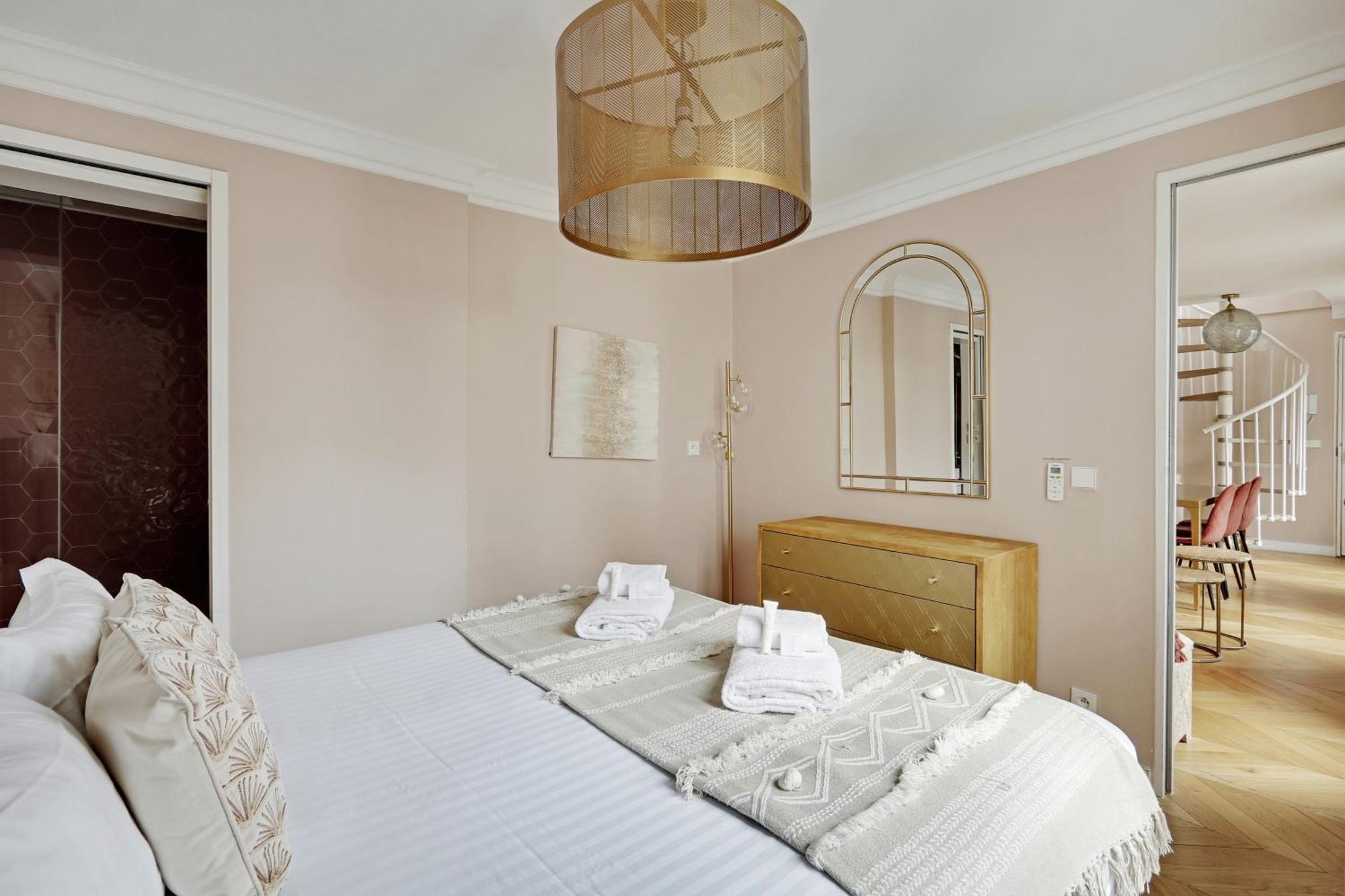 Pick A Flat'S Apartments In Opera Saint Lazarre - Rue De L'Isly ปารีส ภายนอก รูปภาพ